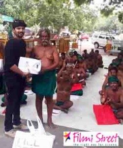 Actor Abi Saravanan helping Tamilnadu farmers at Delhi protest