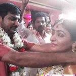 Actor Sathish marriage photo goes viral
