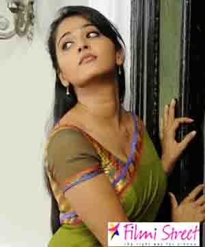 Anushka to romance with Mammootty in malayalam movie