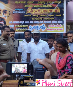 Dhanush fans donated Free Sewing Machine for Asuran release