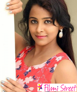 I would like to be a dream girl for youth says Subhiksha