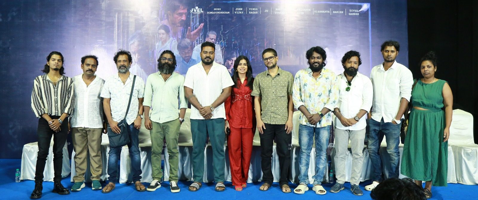 17 நாடுகளுக்கு பைக் டூர்.. உலக அனுபவத்தை வைத்து ‘பயமறியா பிரம்மை’ படத்தை ஓவியமாக கொடுத்திருக்கிறார் இயக்குனர்.. – ‘கபாலி’ விஷ்வந்த்