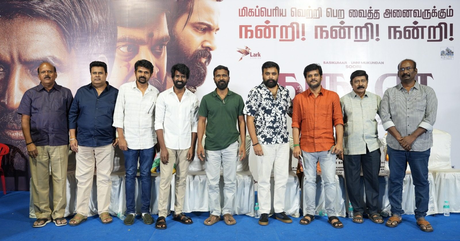 GARUDAN SUCCESS திரையரங்குகளில் மட்டுமே படைப்பு சுதந்திரம்.. பிரஷ் ஷோ ஏற்றிய பிரஷர்.. இனி பரோட்டா சூரி இல்லை