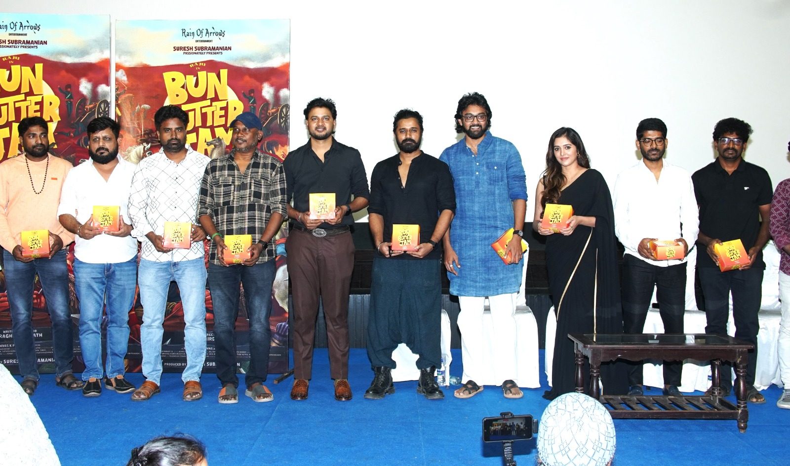தேடி வரும் வாய்ப்புகள் தேவதையே.. 50 நாட்கள் கையால் வரையப்பட்ட ‘பன் பட்டர் ஜாம்’ போஸ்டர்