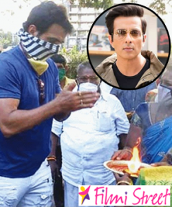 Sonu Sood Sends 200 Tamil peoples to their Homes They Show Gratitude by Performing Aarti