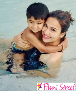 Soundarya Rajini Deletes Pool Pic With Son after controversy