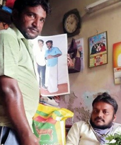 Vijay fan helps Ajith fan from Vijays Corona relief fund