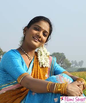 actress dhanya