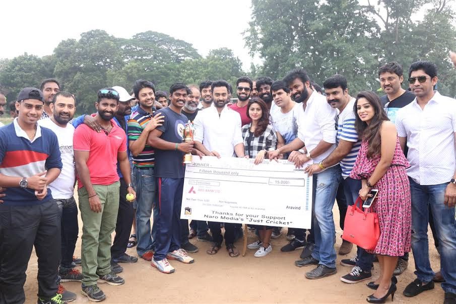 sneha and celebrities donated for hiv affected childrens